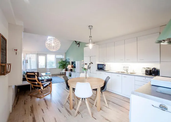 De Lijsterhof Apartman *