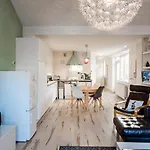 De Lijsterhof Appartement *